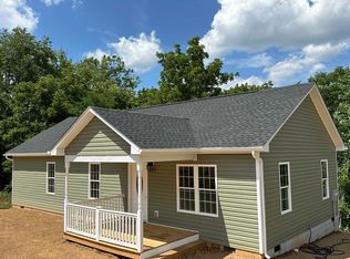 401 Wheat St, Staunton, VA 24401