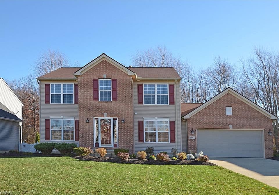 1st image of 1691 E Ash Dr