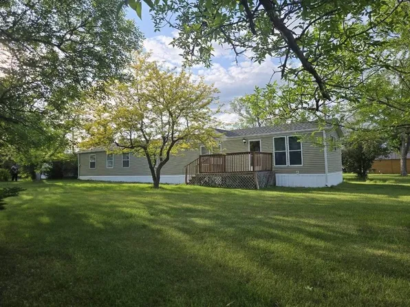314 8th St, Newell, SD 57760