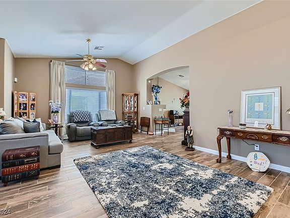 5th image of 1135 Healing Waters Ln