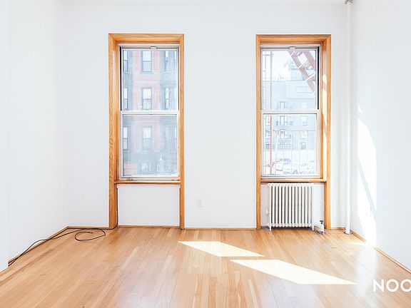 2nd image of 570 Manhattan Ave #2D