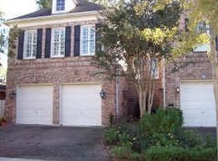 2709 Wroxton Rd, Houston, TX 77005