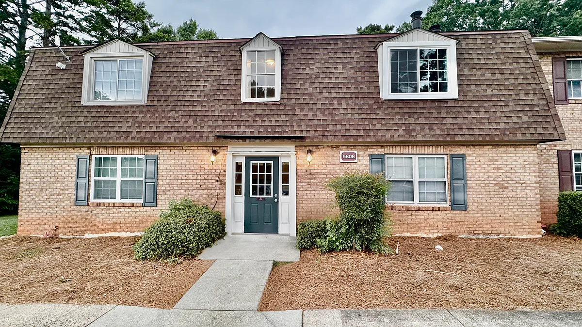 Building Photo - 5808 Hunting Ridge Ln #A