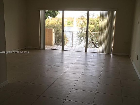 3rd image of 9351 Fontainebleau Blvd APT B214