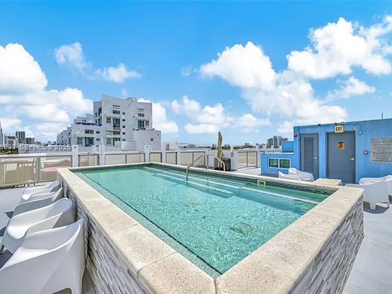 7728 Collins Ave #5 — Photo 35