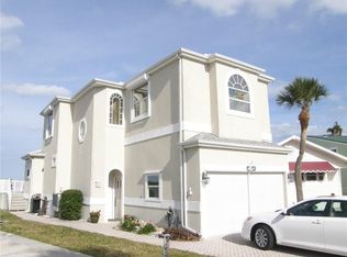 14 Nettles Blvd, Jensen Beach, FL 34957