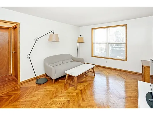 Sold by Calabrese Real Estate | media 22