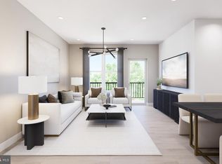 9465 Sprague Ave #301, Fairfax, VA 22031