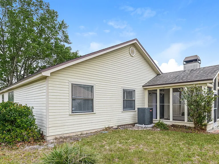 8840 Saint Lucia Ct — Photo 16