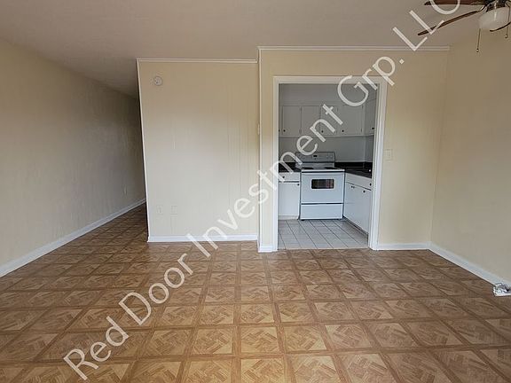 2nd image of 619 Peachtree St #3