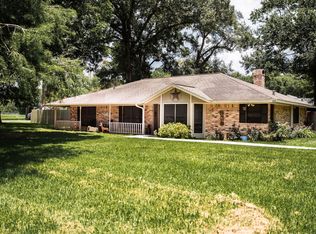 842 County Road 2267, Cleveland, TX 77327