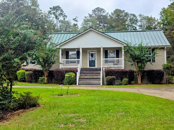 701 Douglas Dr, Abbeville, AL 36310