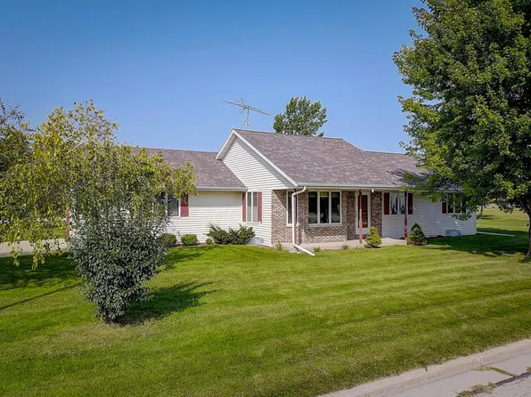 423 Jenny St, Campbellsport, WI 53010