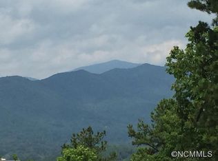 16 Panther Gap Rd, Black Mountain, NC 28711
