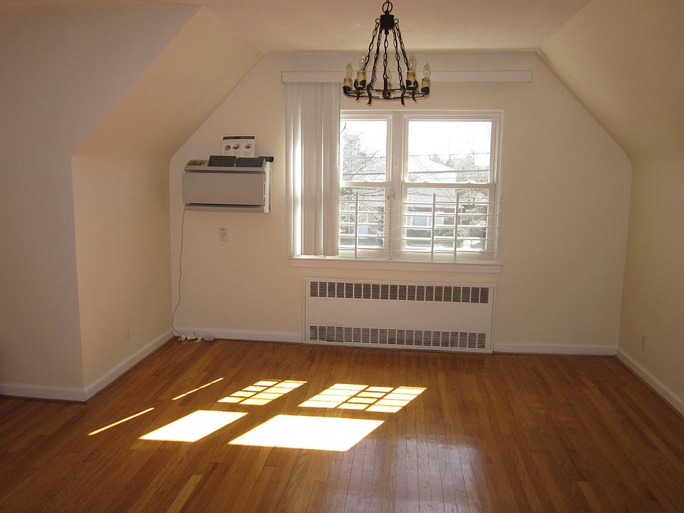 1st image of 20815 42nd Ave