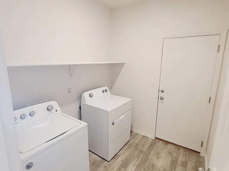 39 Hermanos Loop — Photo 27