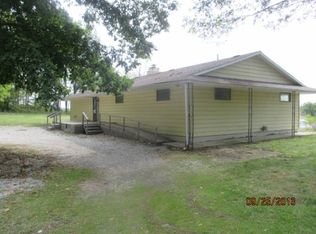 14496 Cemetery Rd, Wapakoneta, OH 45895