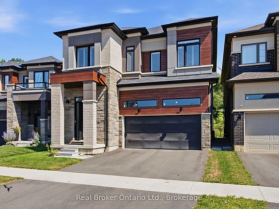 3rd image of 67 Macklin St
