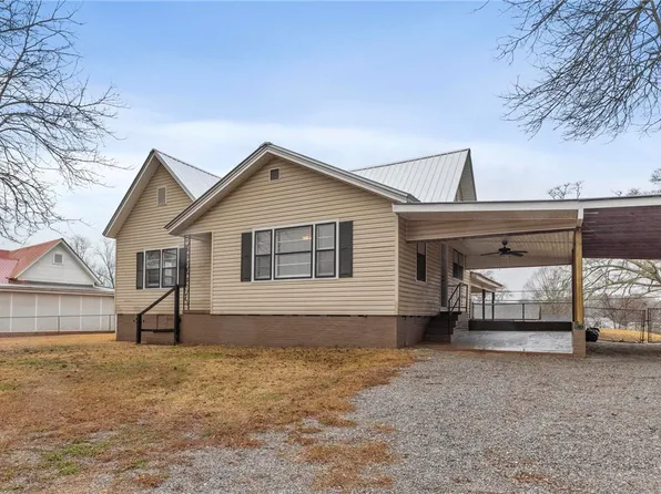 209 Wellington St, Valley, AL 36854