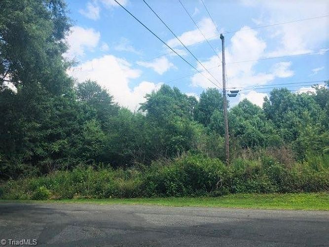 1st image of 5326 Faylyn Dr