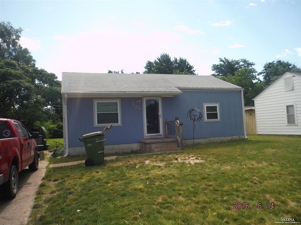 1st image of 925 Windsor Ave