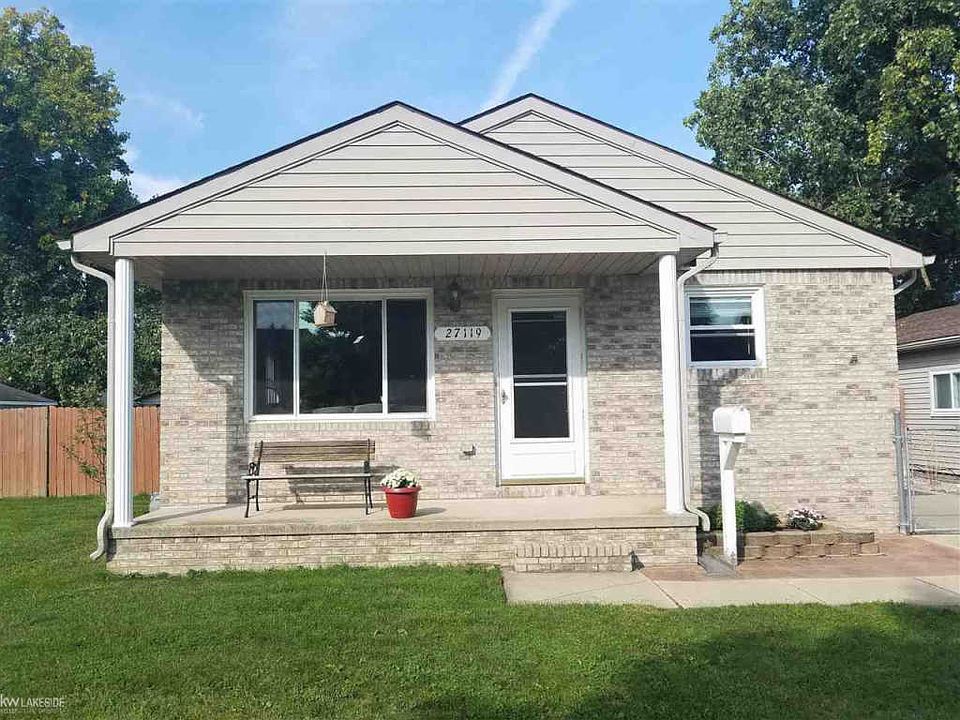 1st image of 27119 Vance St