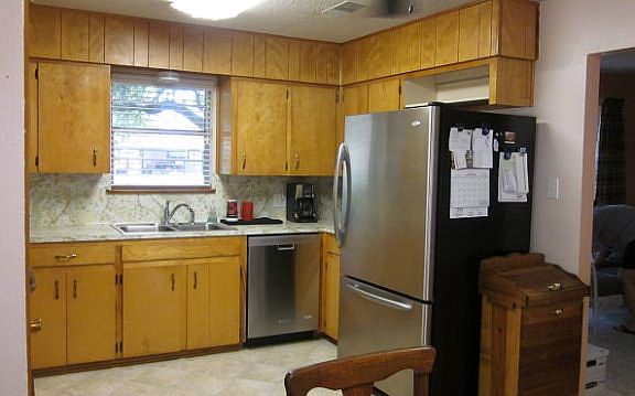 4th image of 1854 County Road 696a