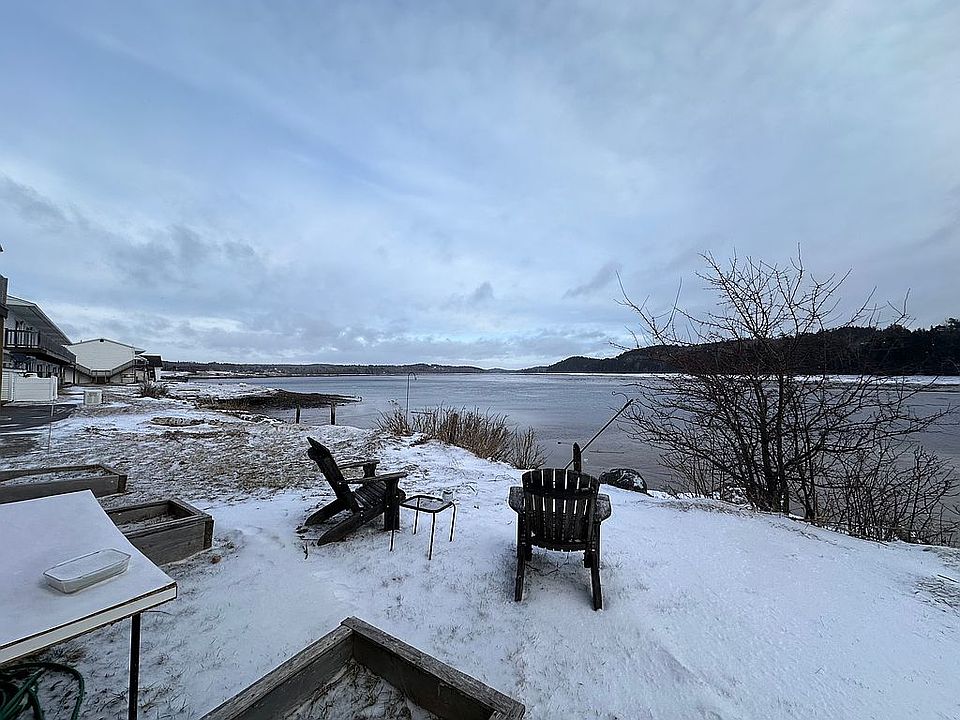 95 Main St, Machias, ME 04654 Zillow