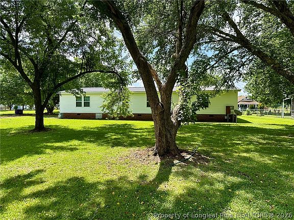 4th image of 142 Phillips Dr