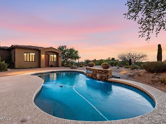 3rd image of 36482 N BOULDER VIEW Drive