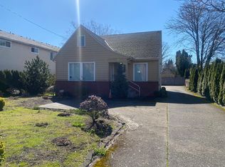 8026 SE Division St, Portland, OR 97206