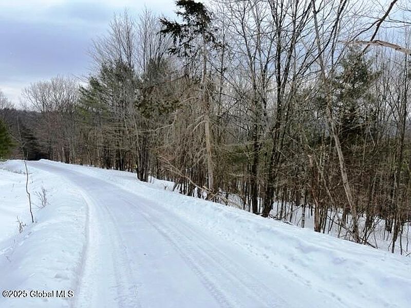 4th image of L78 Armlin Road