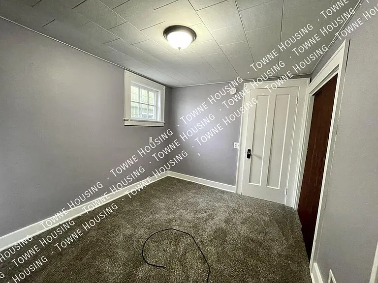640 Magee Ave #1 — Photo 17