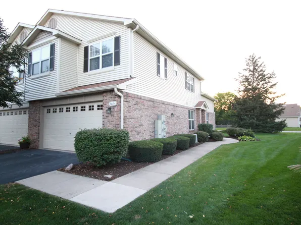 560 Chesterfield Ct, Oswego, IL 60543