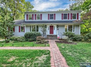 156 Myrtle Ave, Ramsey, NJ 07446