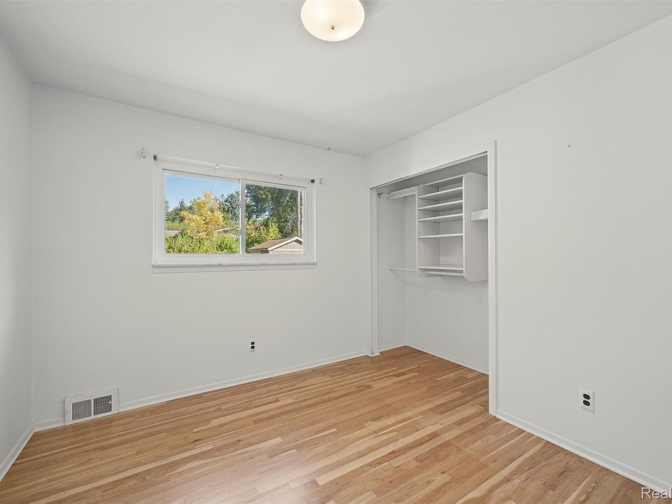 2341 Newbedford Dr, photo 27