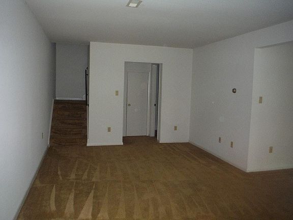 3rd image of 1504 Malibu Pl