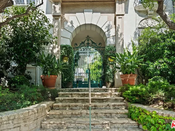 450 N Sycamore Ave APT 8, Los Angeles, CA 90036