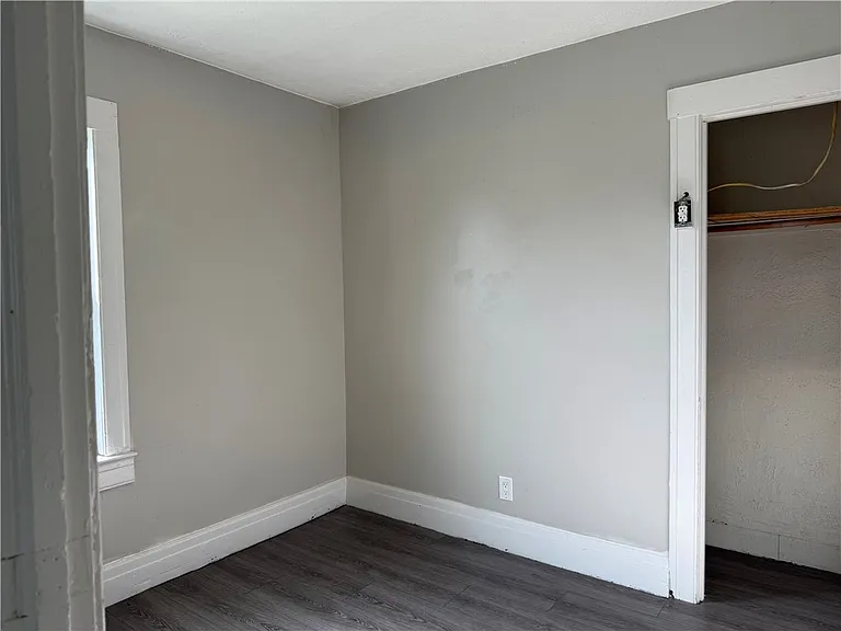 1-3 Champeney Ter — Photo 8