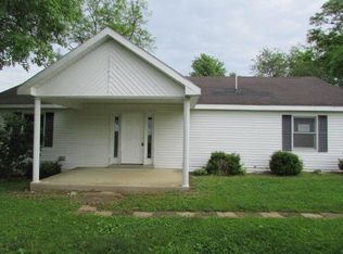 4225 Howards Mill Rd, Mount Sterling, KY 40353