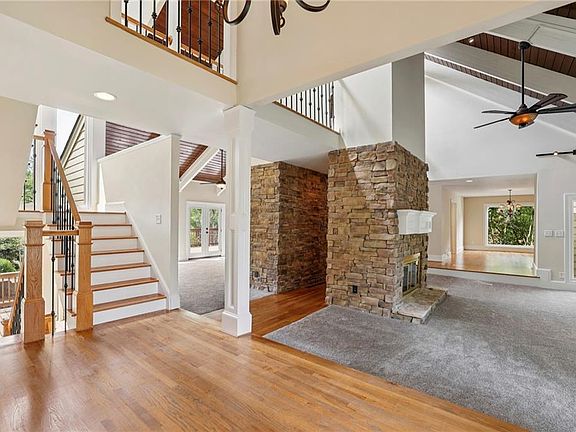 4th image of 1843 Vancroft Ct