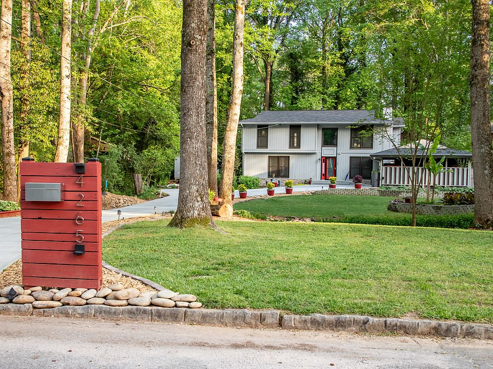 1st image of 4265 Bonaparte Dr