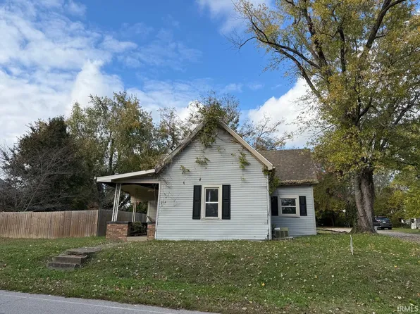 214 E Washington St, Chandler, IN 47610