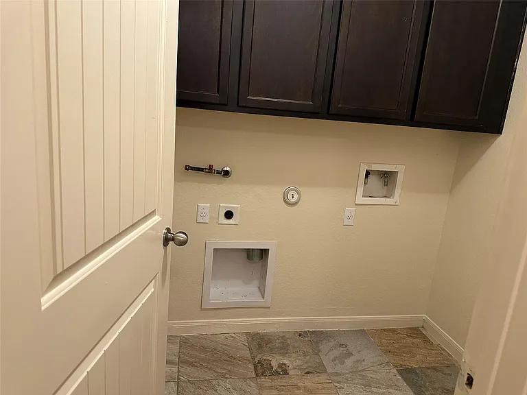 201 N Hunting Lodge Ln — Photo 22