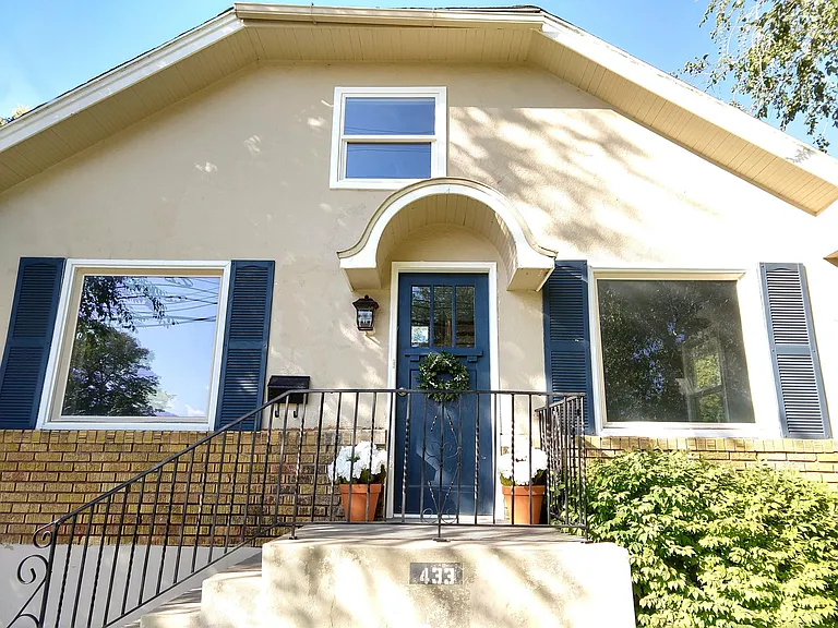 433 E Center St — Photo 4