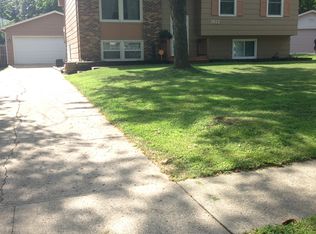 3612 E 40th St, Des Moines, IA 50317