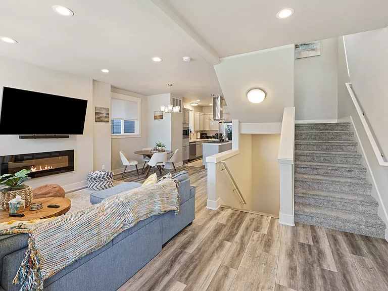 61571 SW Riverwalk Ln — Photo 8