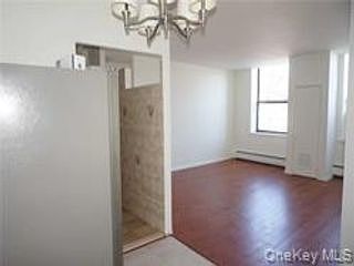 4th image of 84-10 101st St #2S