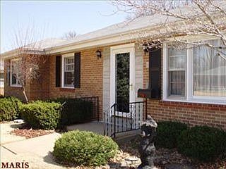 2nd image of 8 Elm Dr