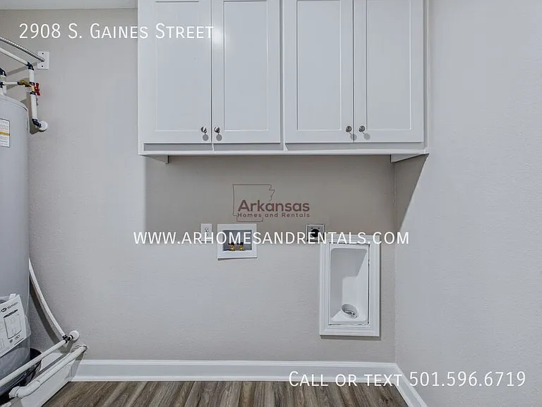2908 S Gaines St — Photo 15